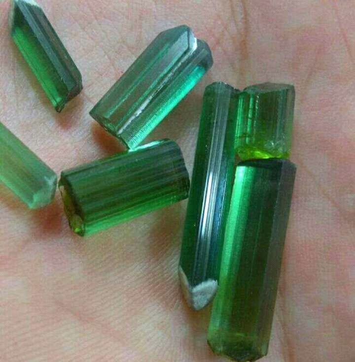 Tourmaline cut stones