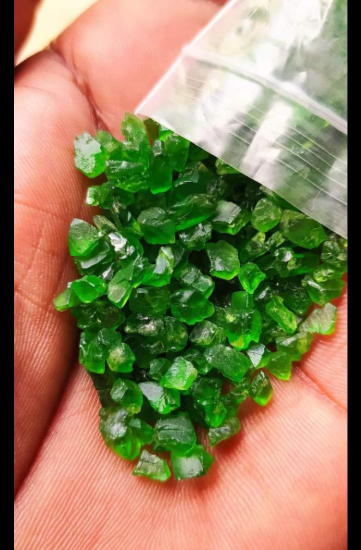 Tsavorite Garnet specimen